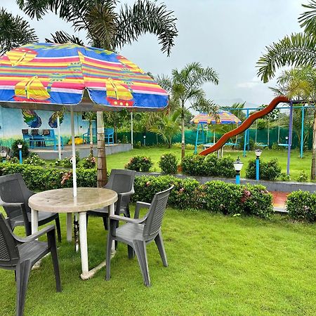 Karjat Ap Resort Extérieur photo