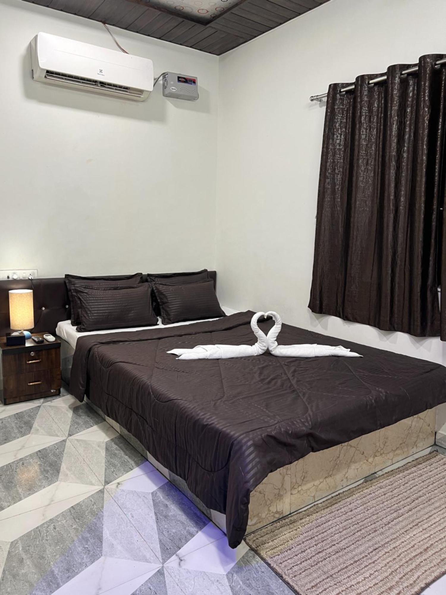 Karjat Ap Resort Extérieur photo