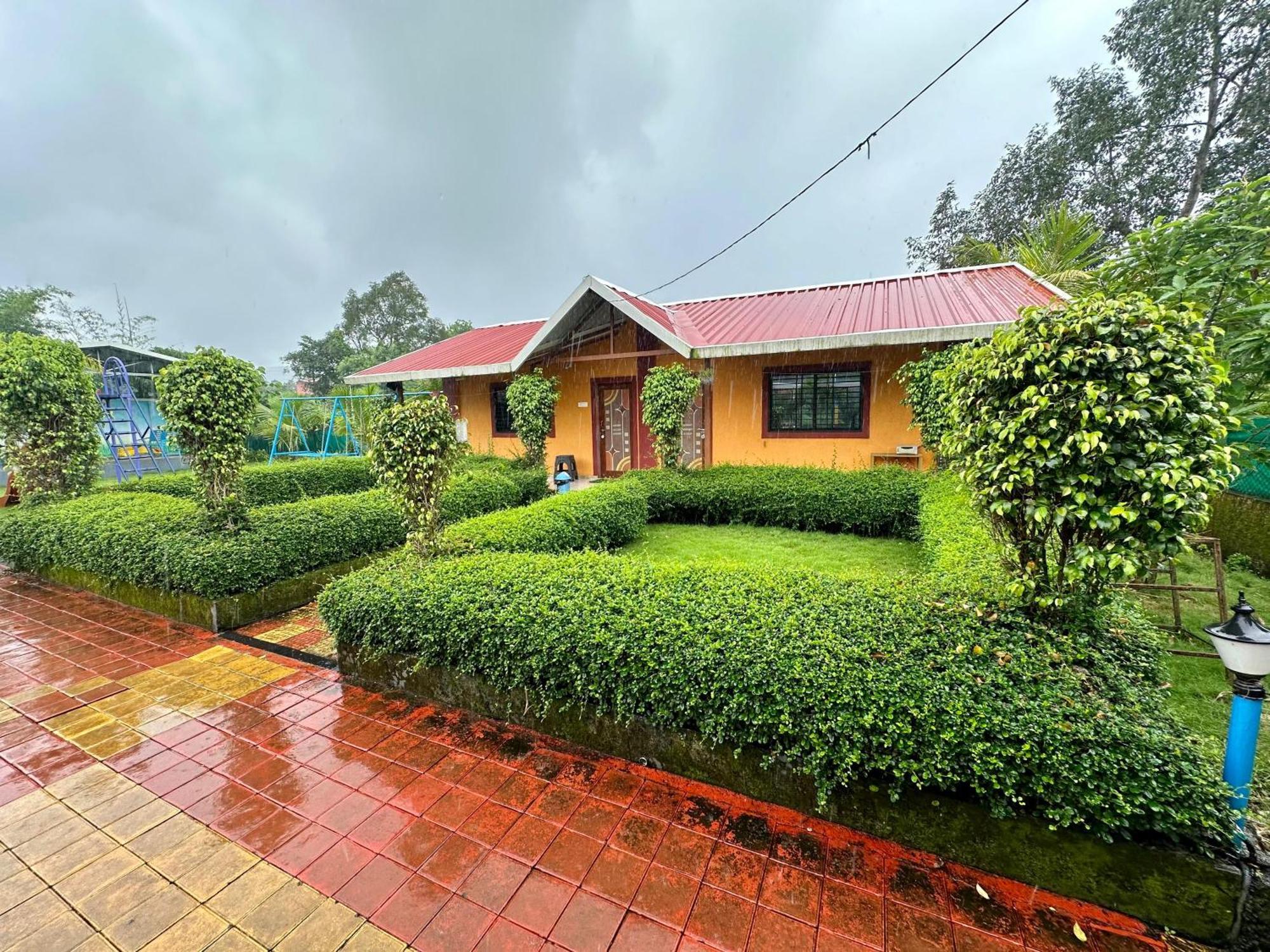 Karjat Ap Resort Extérieur photo